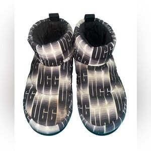 UGG Women's Classic Maxi Wavelength Mini boots